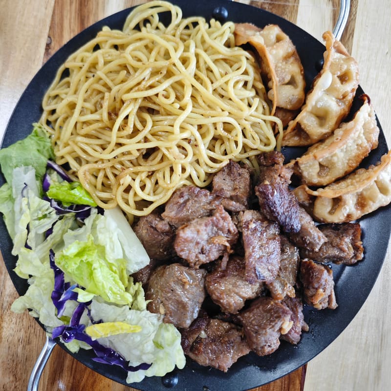 Hibachi fried noodles